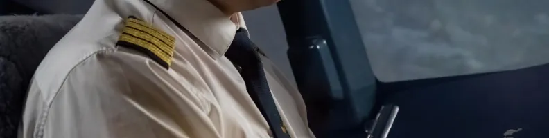 Off-duty Pilot Who Tried to Crash Plane Claims Mental Breakdown